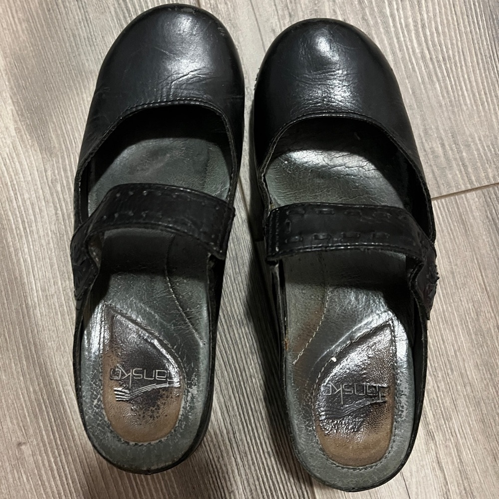 Dansko Women's Black Leather Clogs